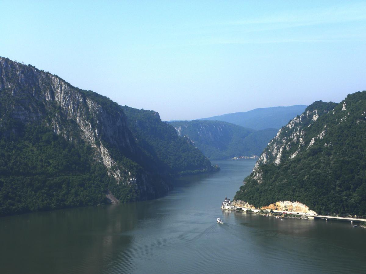 Hotel Aquastar Danube Kladovo Zewnętrze zdjęcie