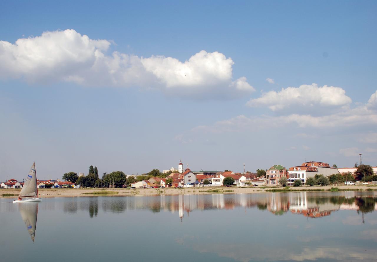 Hotel Aquastar Danube Kladovo Zewnętrze zdjęcie